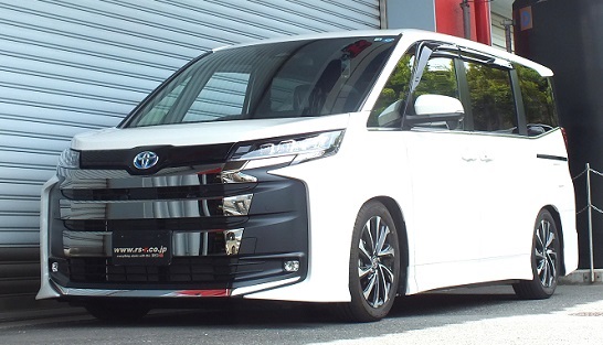 ノアハイブリッド ZWR90W 車高調 『 Best☆i 』 絶賛